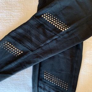 Beyond Yoga Limited Edition High Waisted Leggings